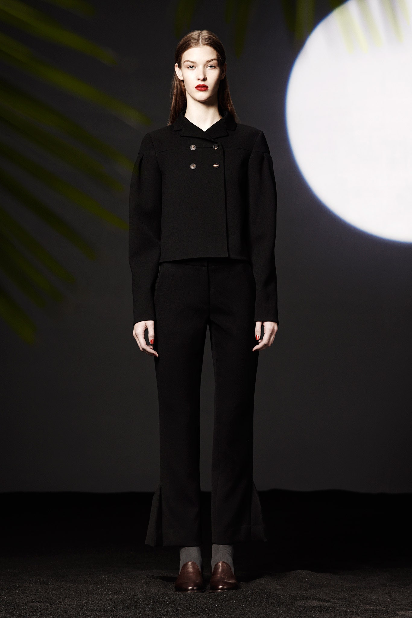 black fitted jacket and pants