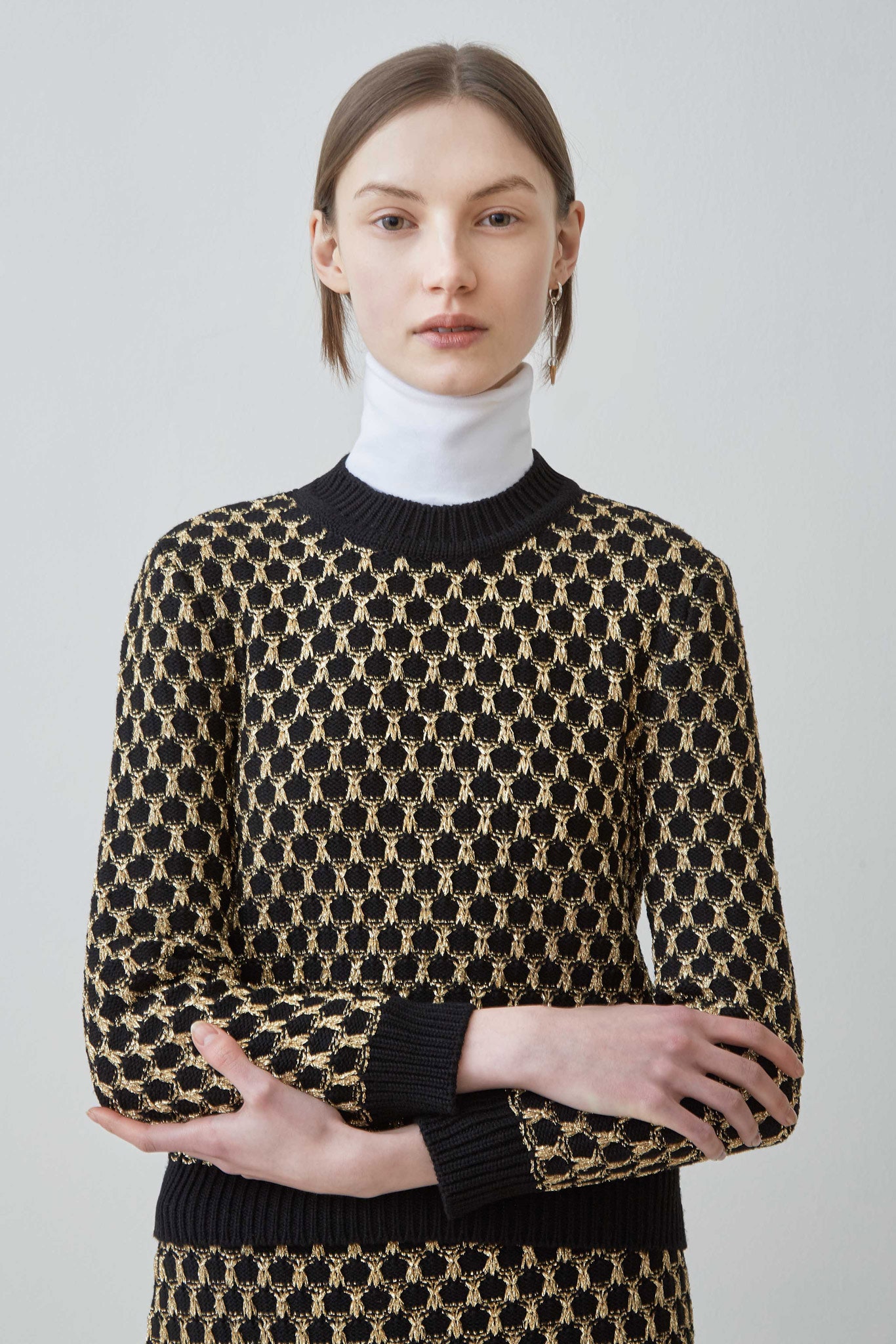 black and gold fitted top