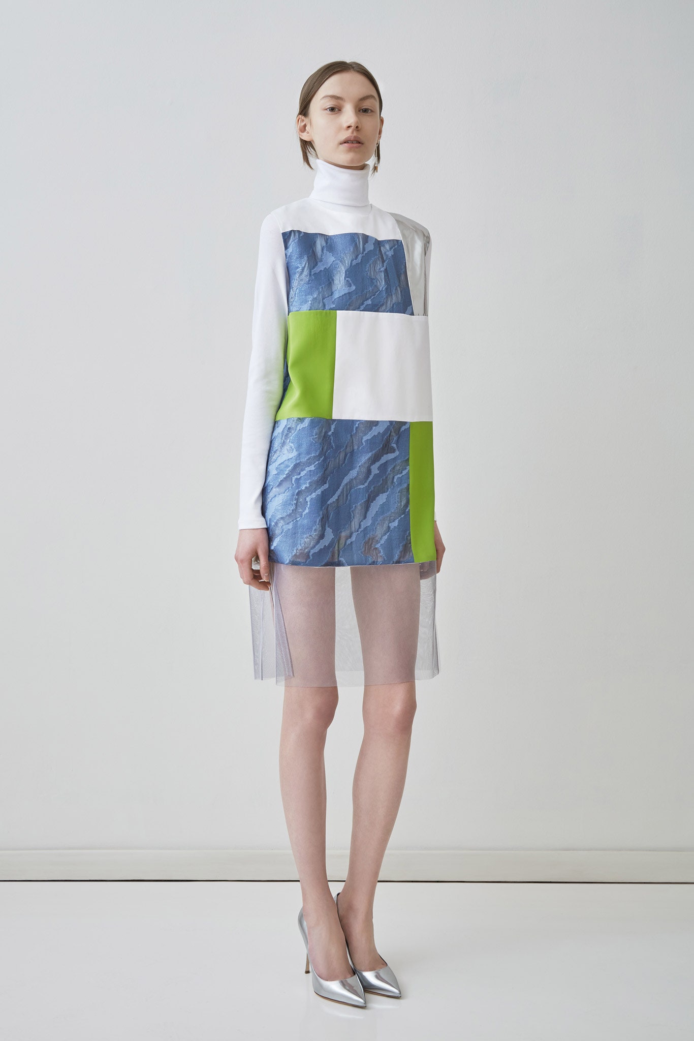 color-blocked mini dress with metallic shoes