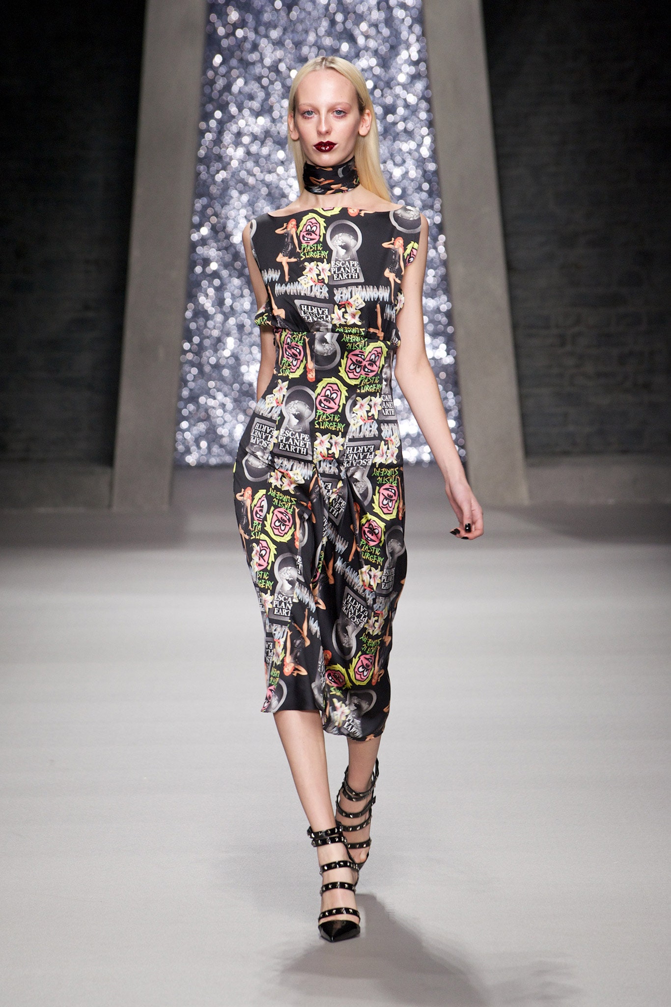 black multi-printed midi dress