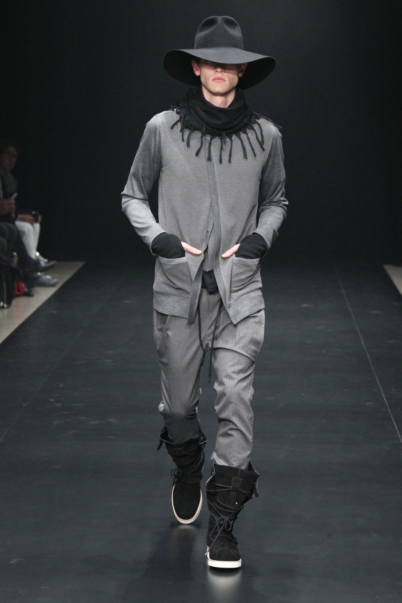 gray cotton long-sleeve collared relaxed layered jacket