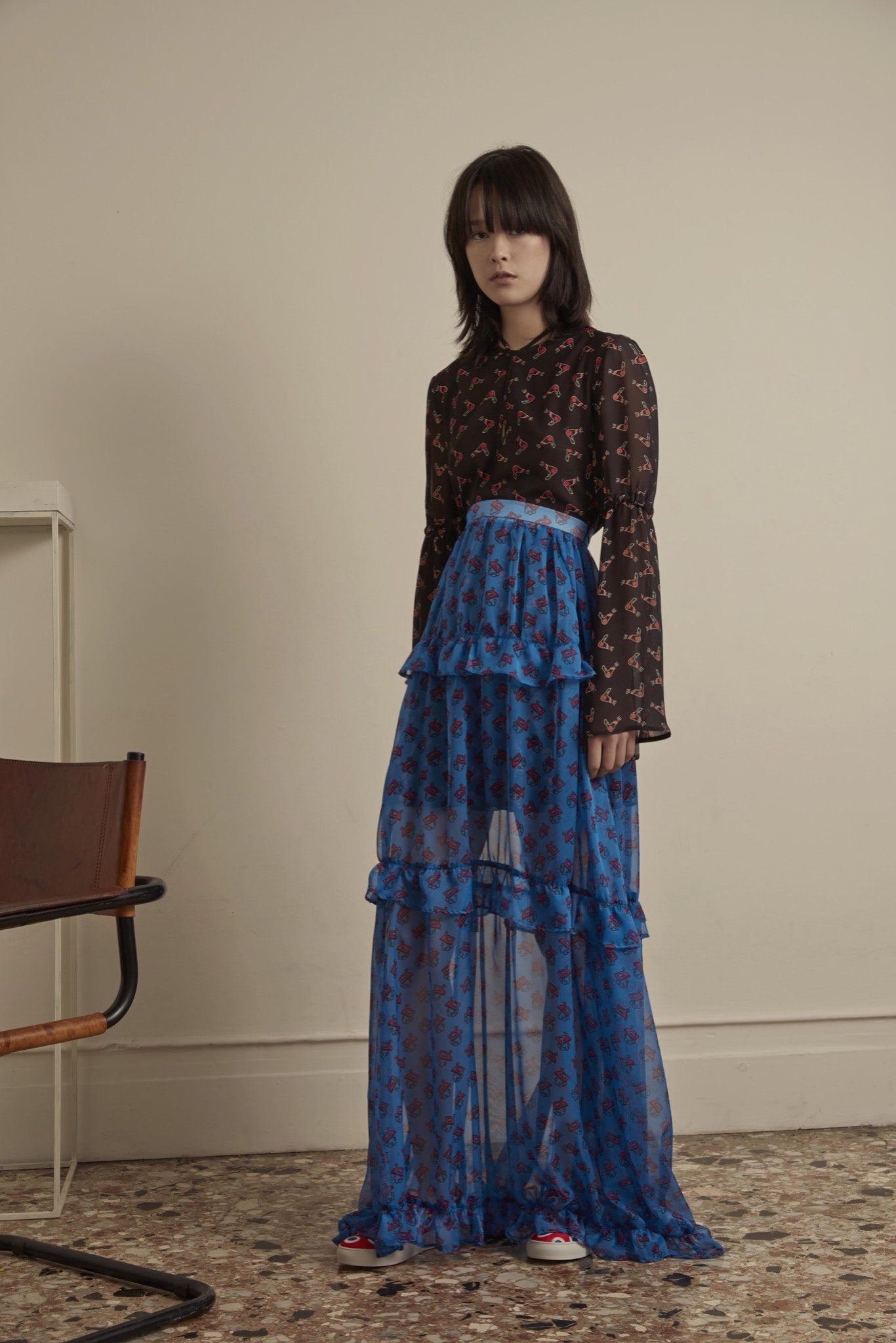 black chiffon long-sleeve collared fitted ruffled blouse