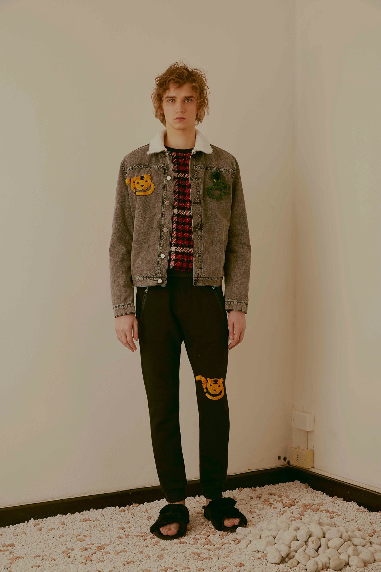 gray denim long-sleeve collared fitted buttoned embroidered jacket
