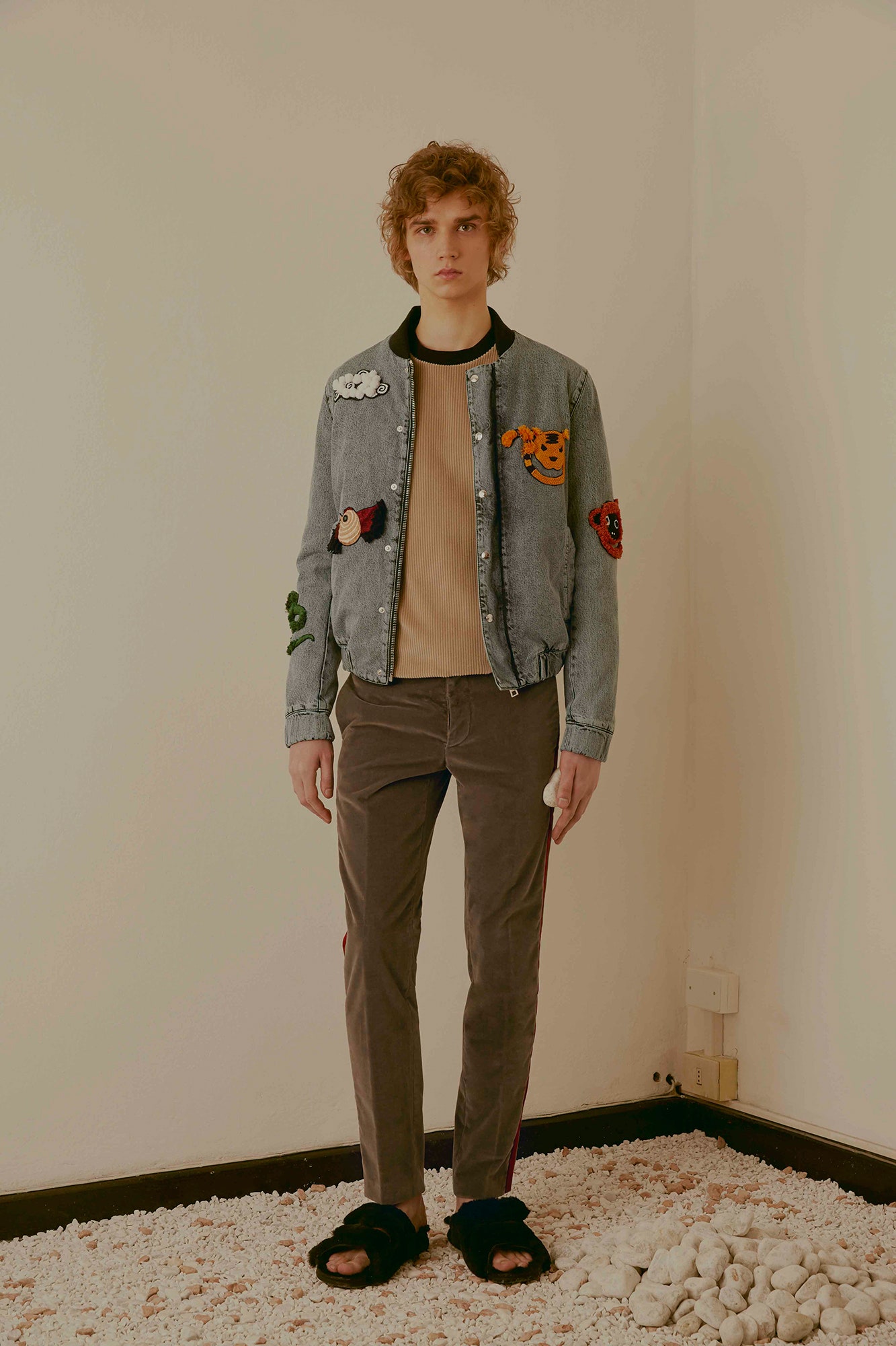 blue denim long-sleeve collared relaxed embroidered jacket