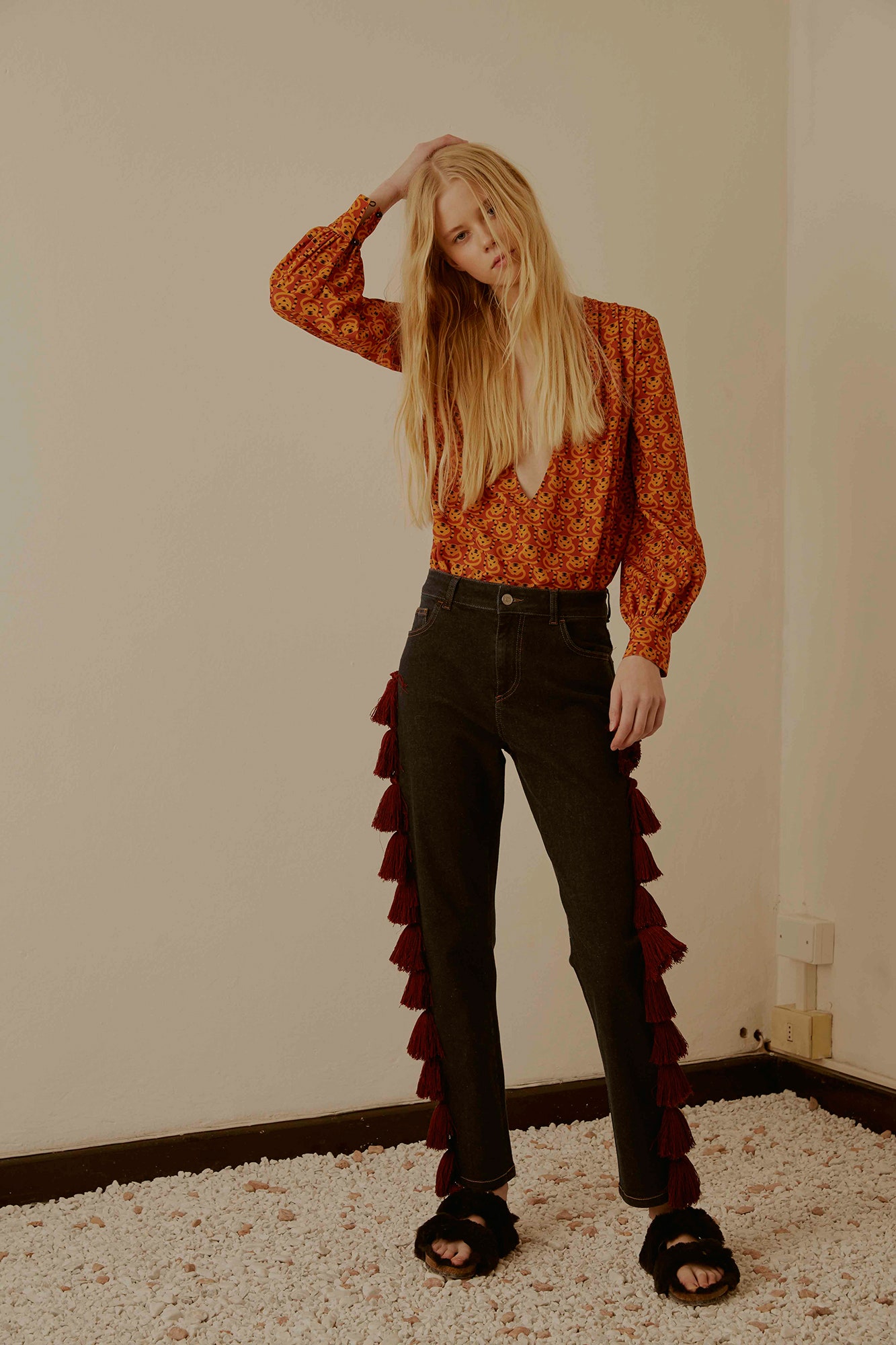 orange cotton long-sleeve v-neck fitted floral blouse