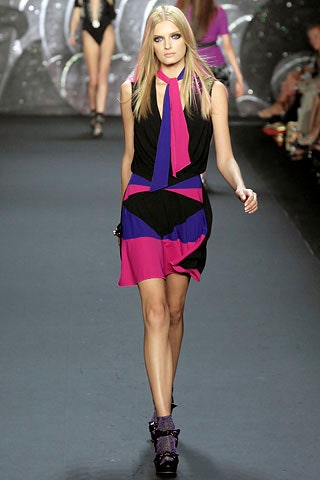 color-blocked fitted dress