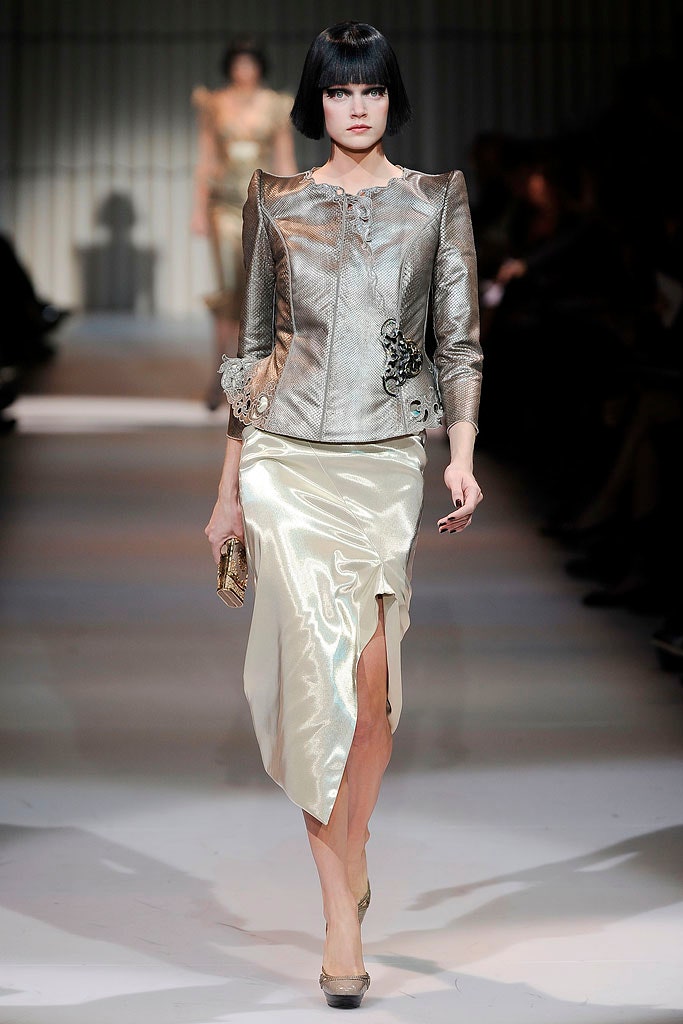 beige silk slit fitted straight-leg flowing skirt