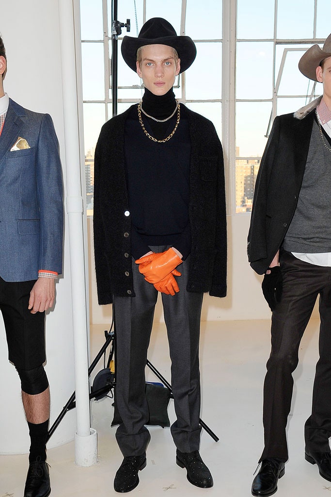 black cardigan and turtleneck outfit