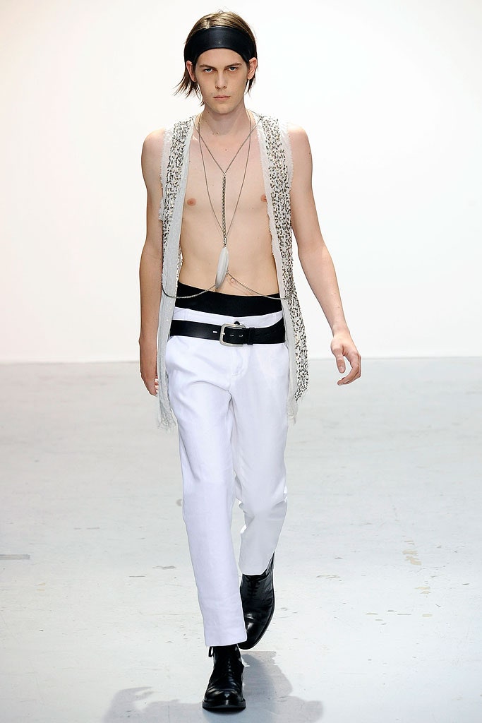 white cotton sleeveless fitted layered vest