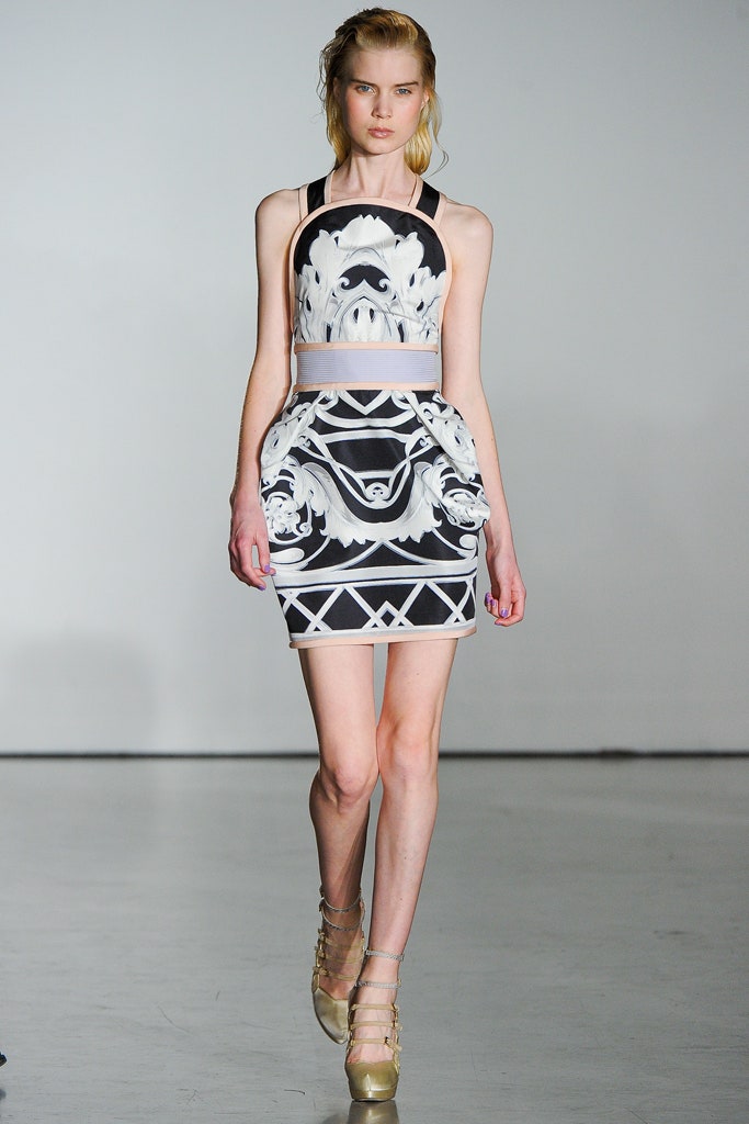 black cotton sleeveless high-neck fitted printed cropped crop-top