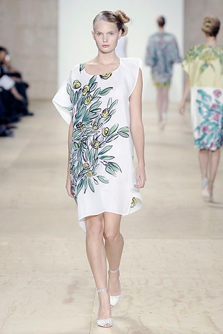 white silk relaxed dress