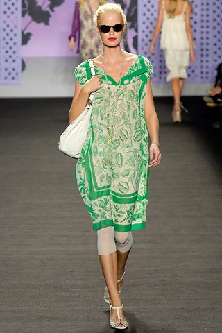 green and white printed dress