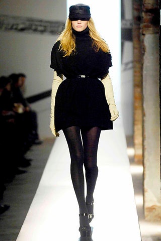 Anna Molinari F/W 07 Look 1