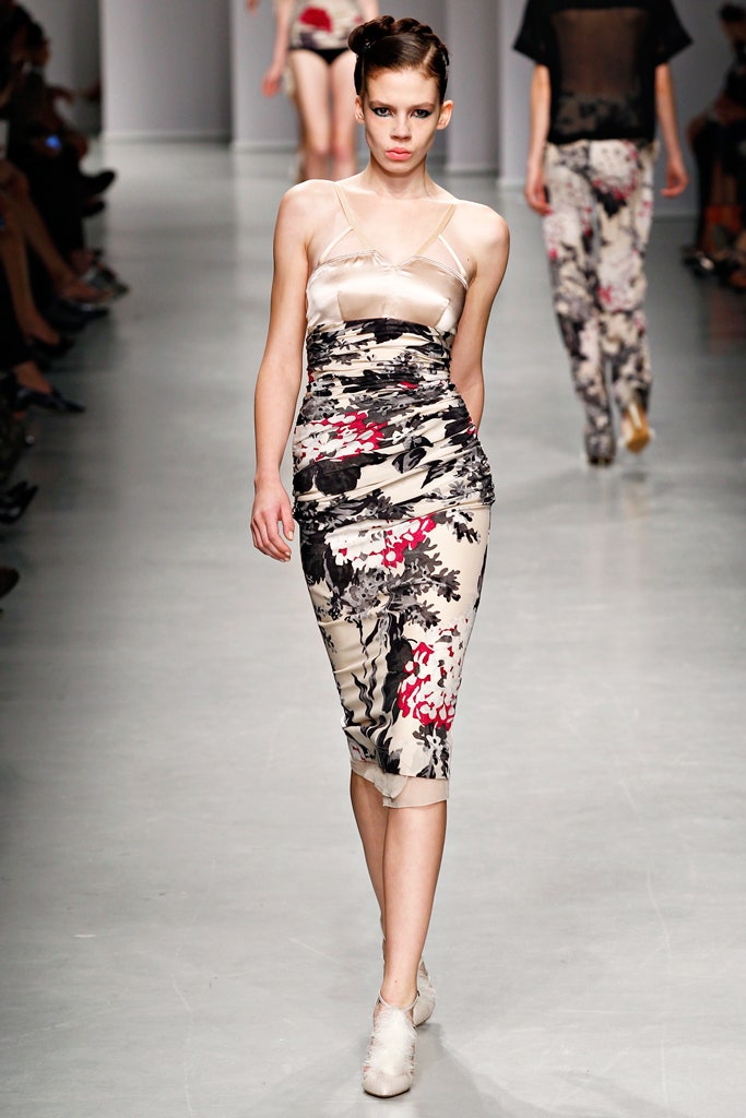beige floral fitted midi dress