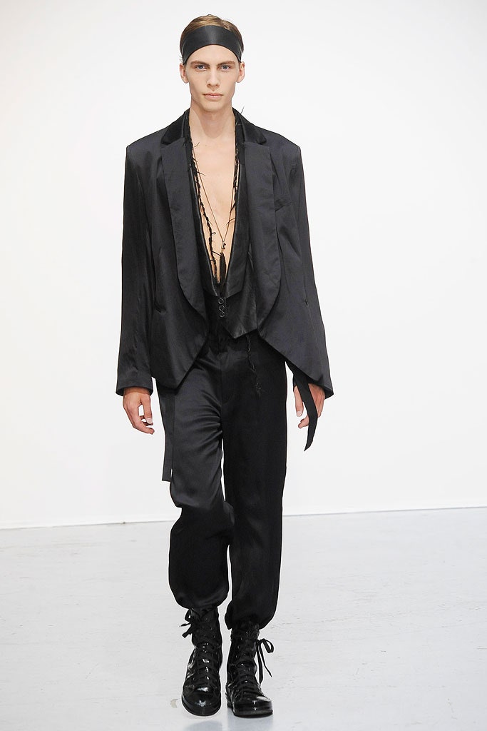 black silk v-neck fitted layered shirt