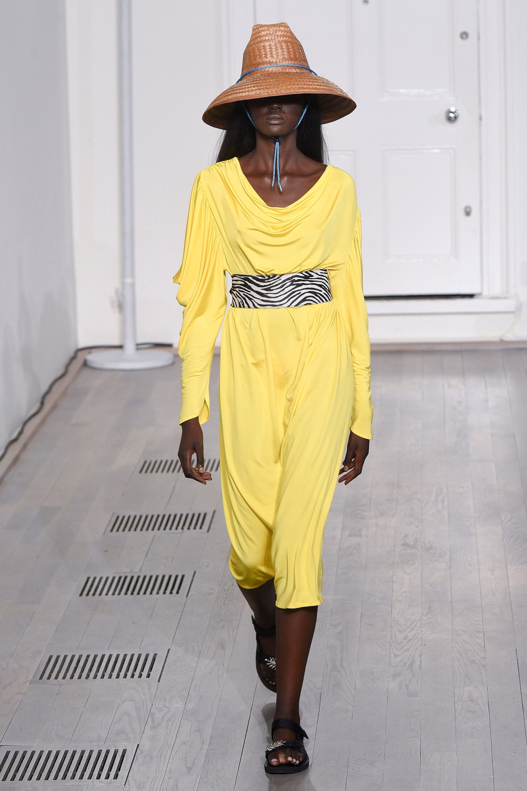 yellow relaxed midi dress with straw hat