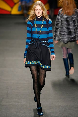 blue striped fitted top with black mini skirt