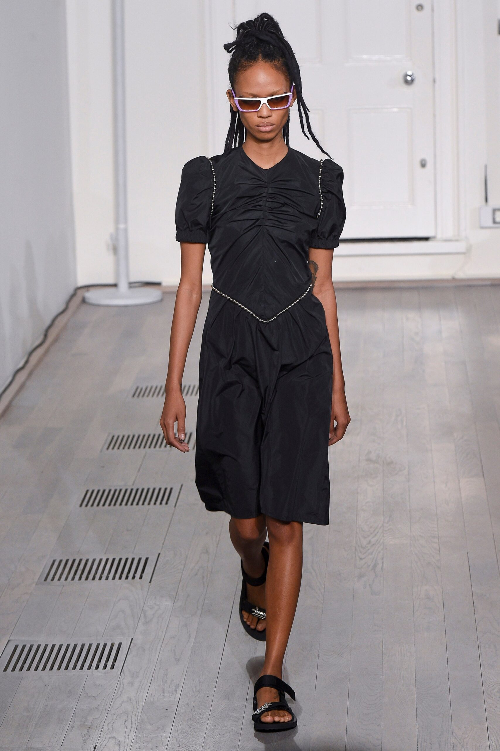 black fitted midi dress