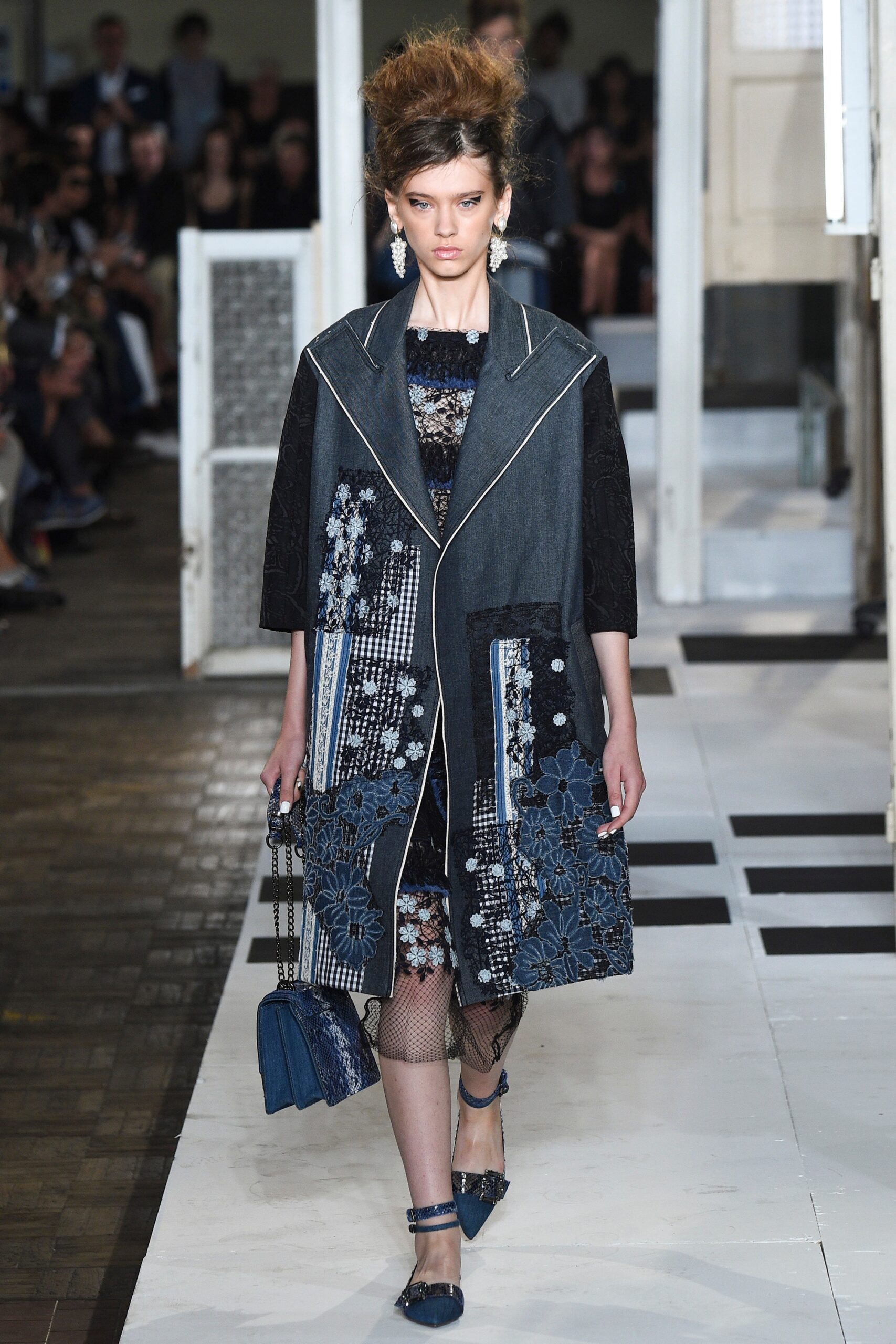 blue denim long-sleeve collared relaxed patchwork buttoned coat