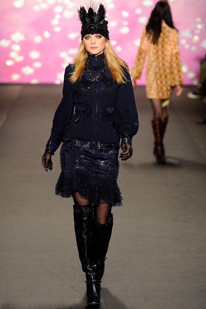 black feather structured embellished hat