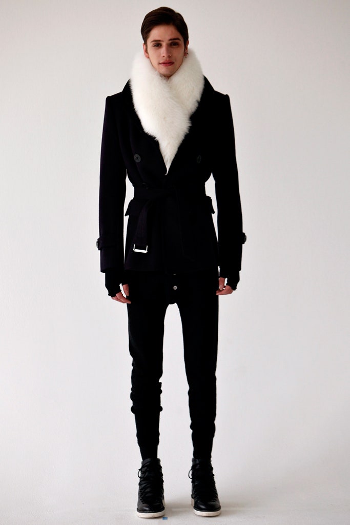 black tailored coat with fur collar