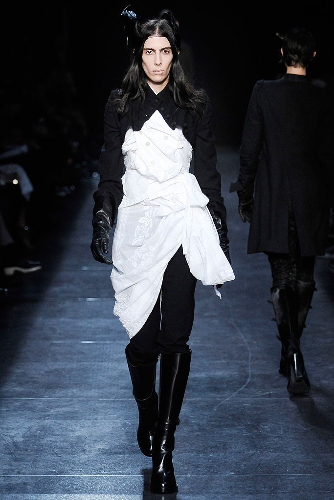 black and white fitted dress