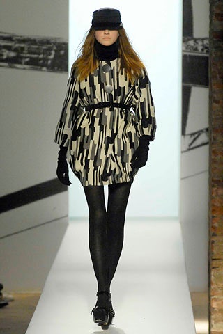 Anna Molinari F/W 07 Look 58