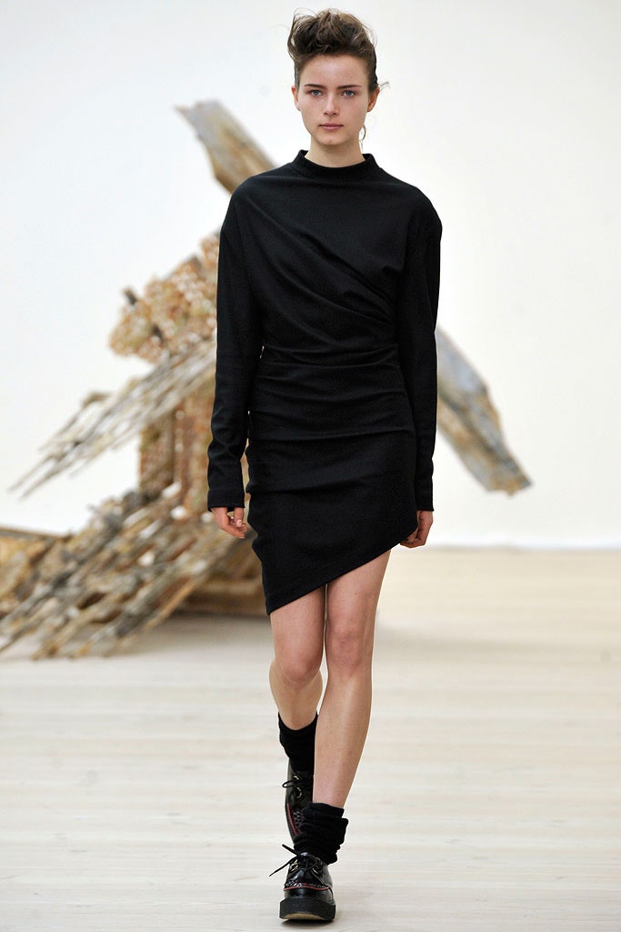 black fitted asymmetric dress