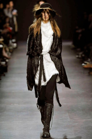Ann Demeulemeester F/W 08 Look 136
