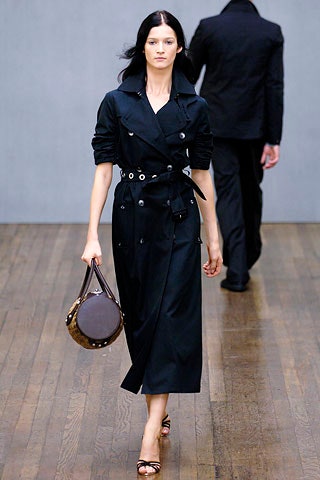 black fitted trench coat