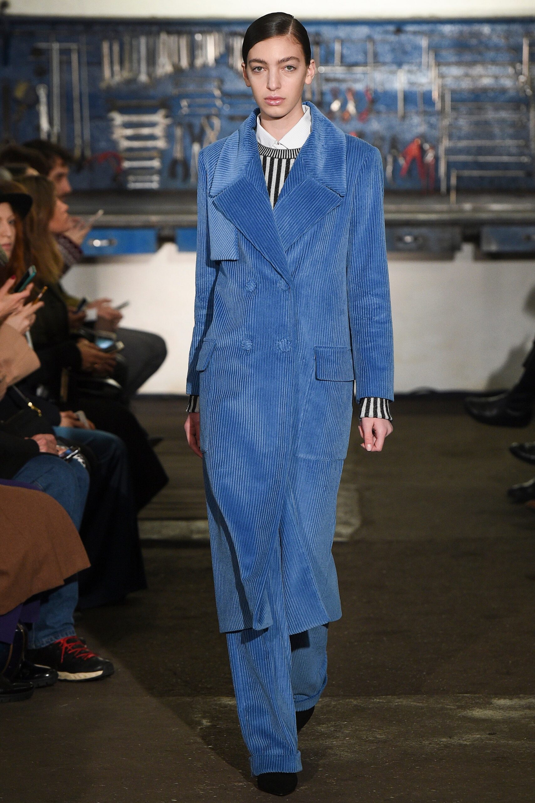 blue fitted cotton suit