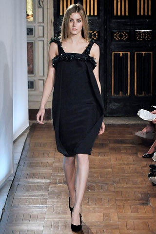 black silk sleeveless dress