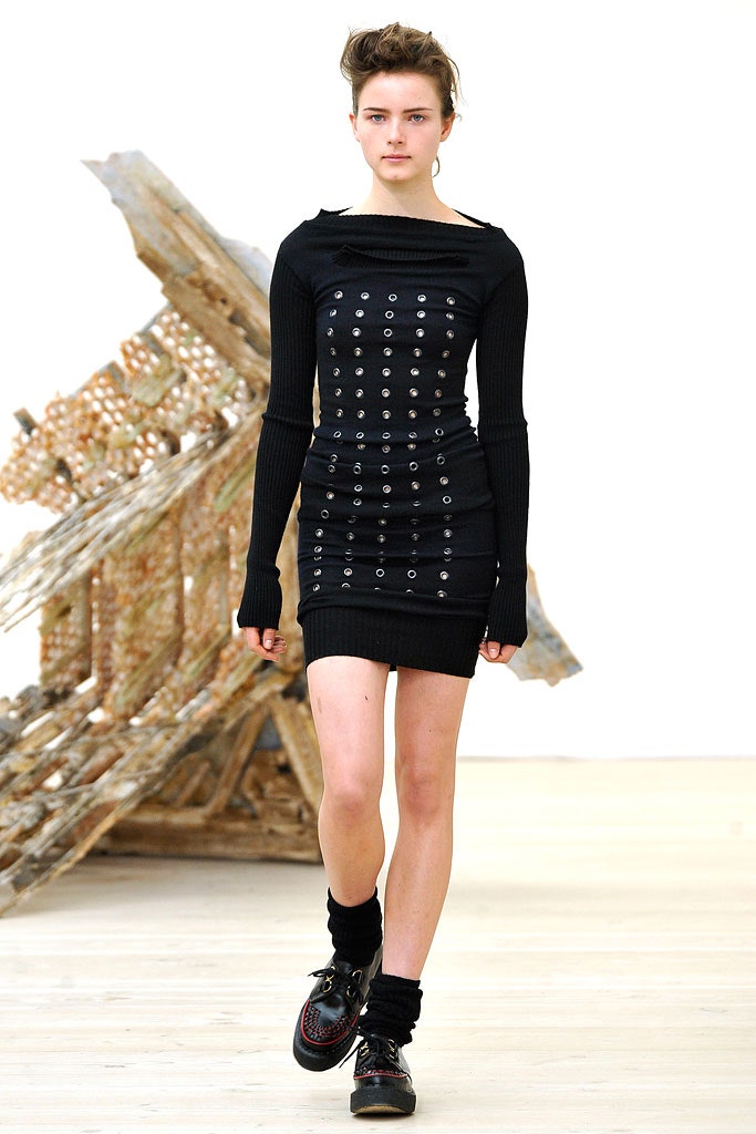 black fitted mini dress