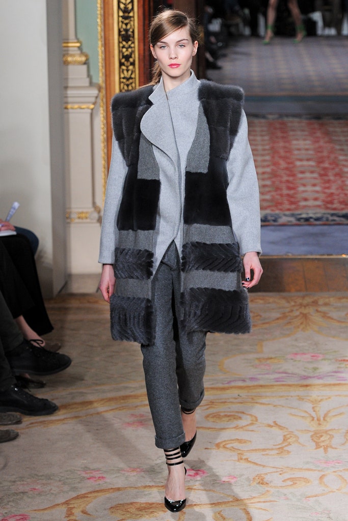 gray wool long-sleeve collared relaxed layered zippered coat
