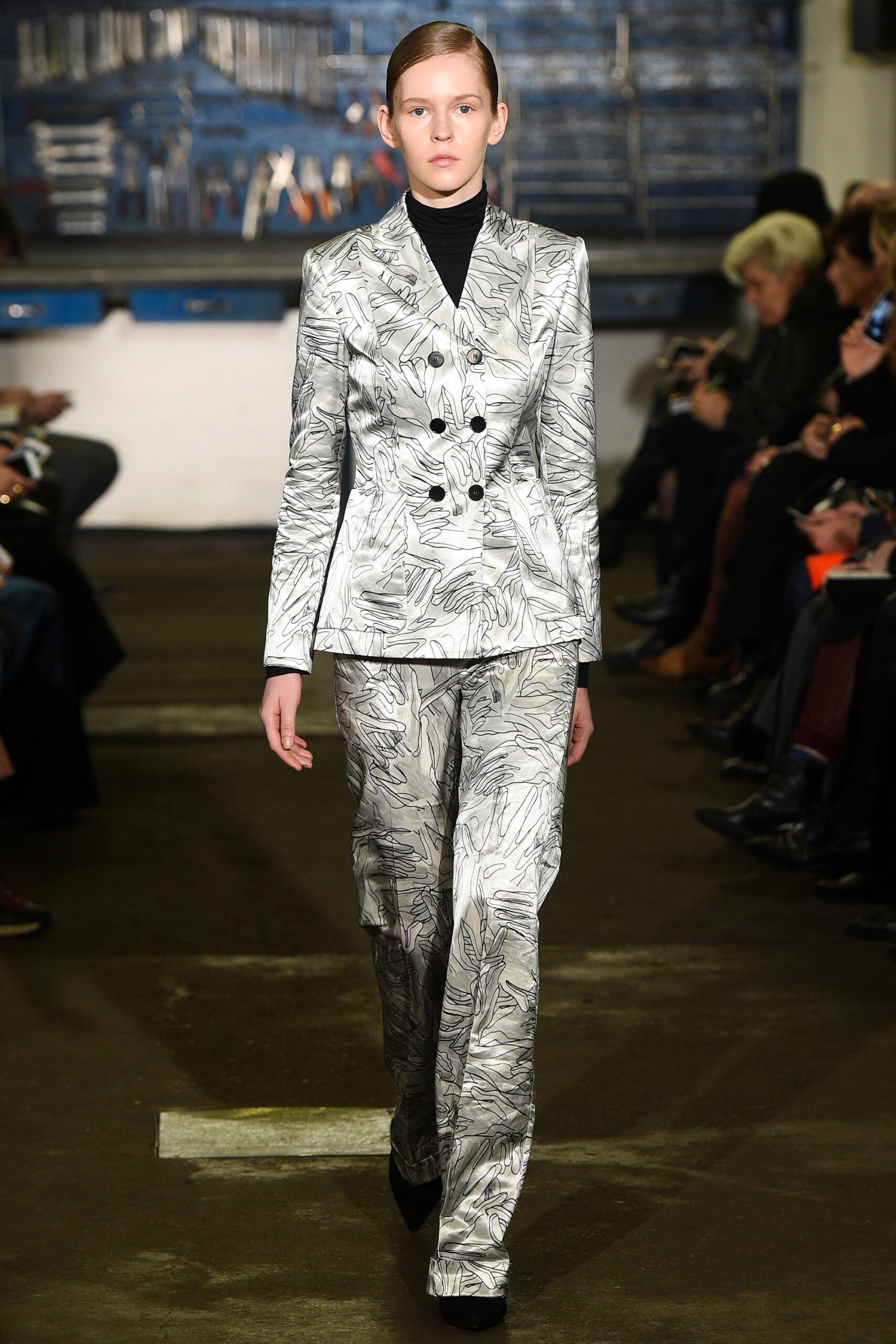 white cotton long-sleeve collared tailored printed suit