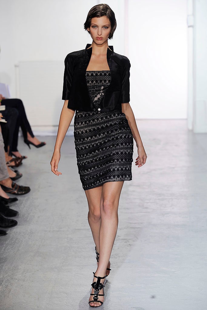 black silk short-sleeve collared tailored jacket