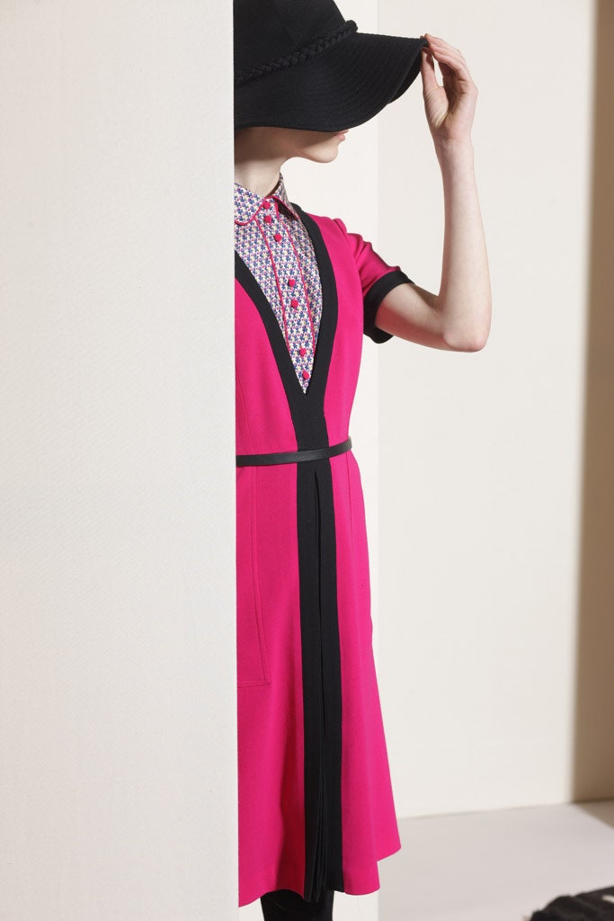 pink midi dress with black hat
