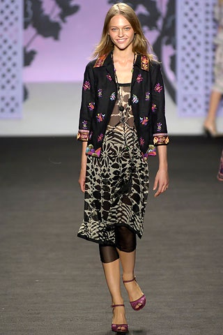 black cotton long-sleeve collared structured embroidered jacket