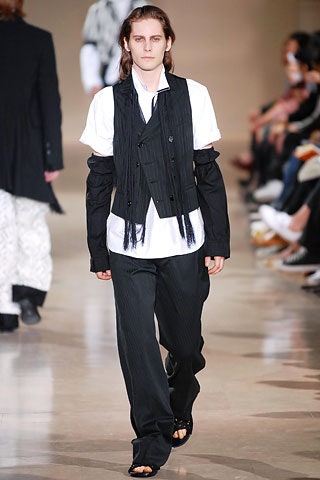 Ann Demeulemeester S/S 08 Menswear Look 100