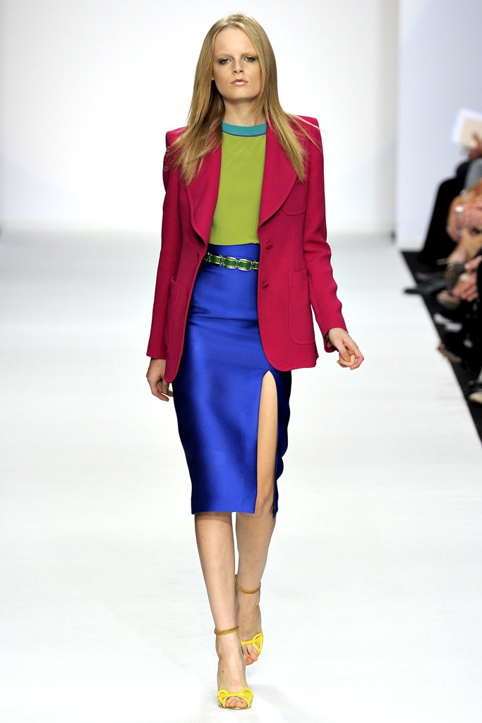 pink long-sleeve collared tailored blazer