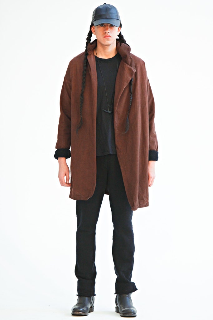 brown suede coat with black outfit