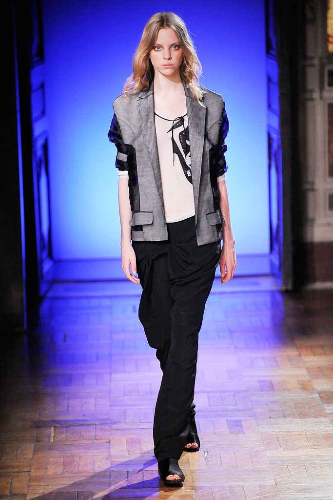 gray tailored blazer with black pants