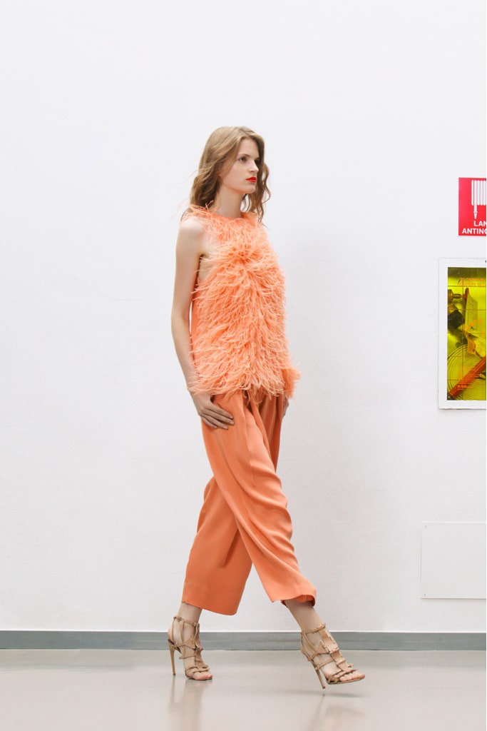orange fur sleeveless relaxed fringed top