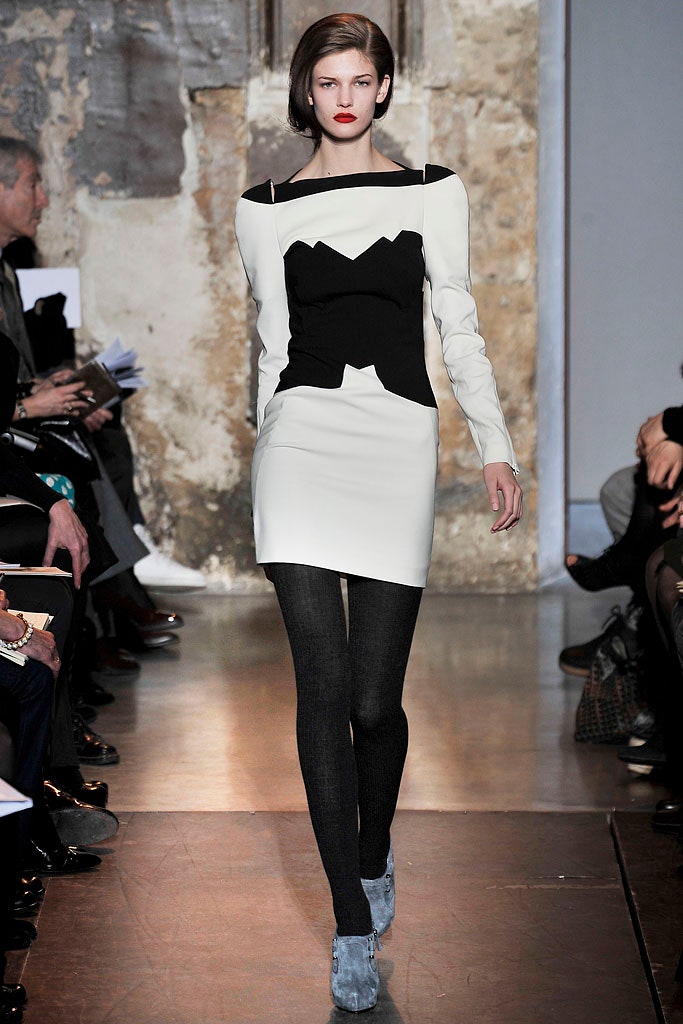 fitted color-blocked mini dress