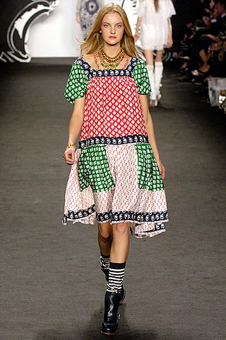 relaxed tiered printed midi dress
