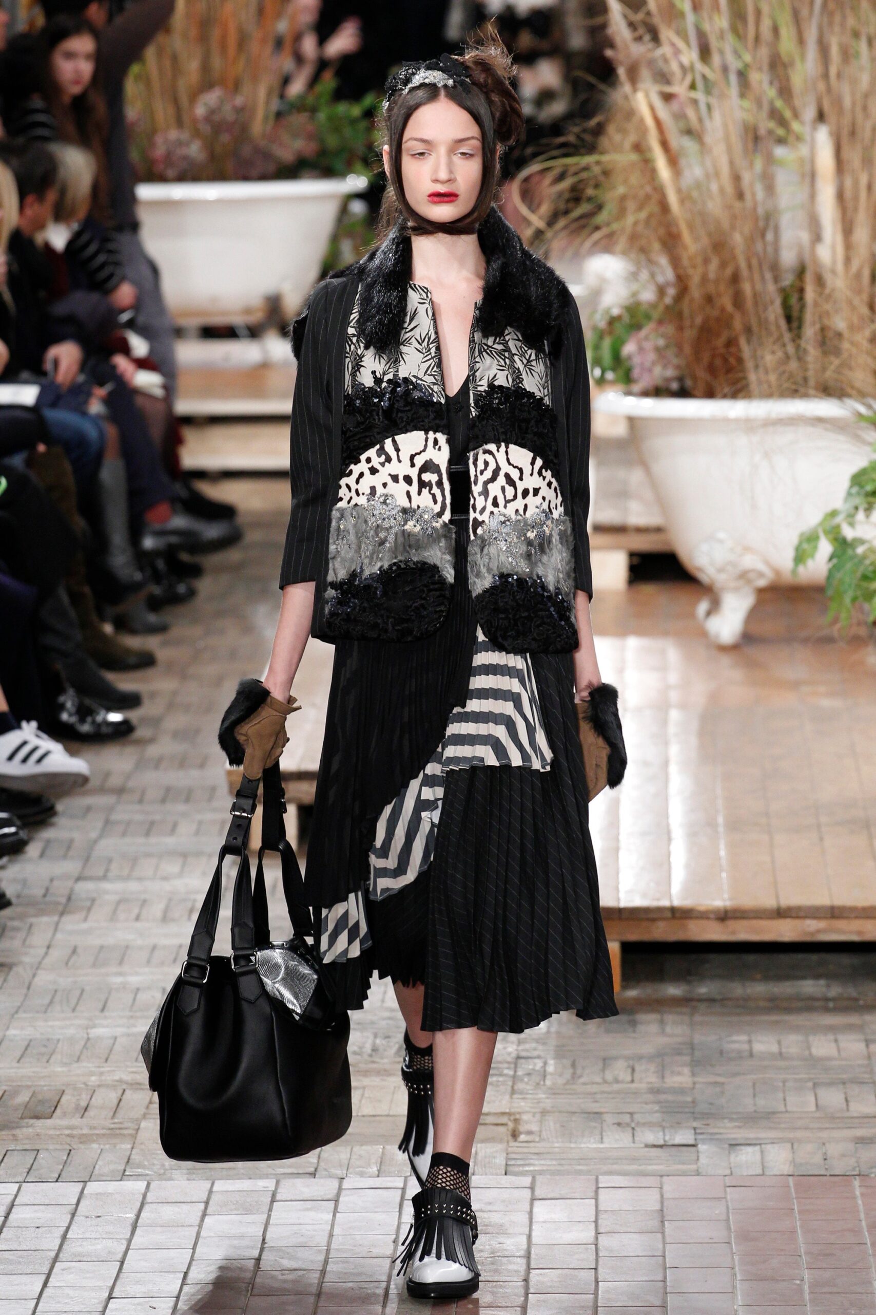 black fur relaxed scarf