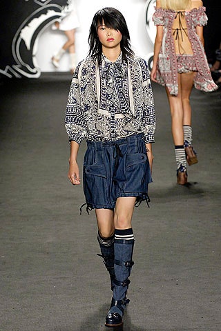 blue printed shirt with denim shorts