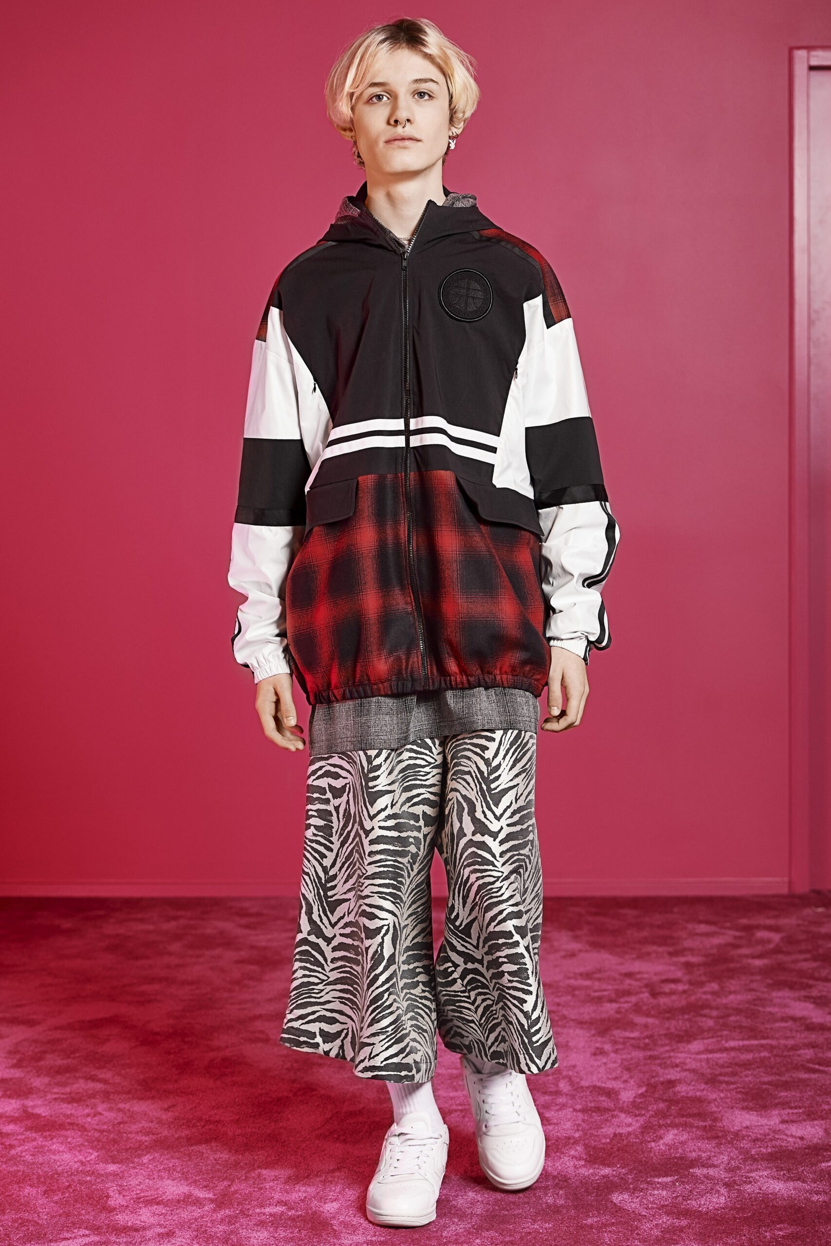 relaxed color-blocked jacket with flared pants