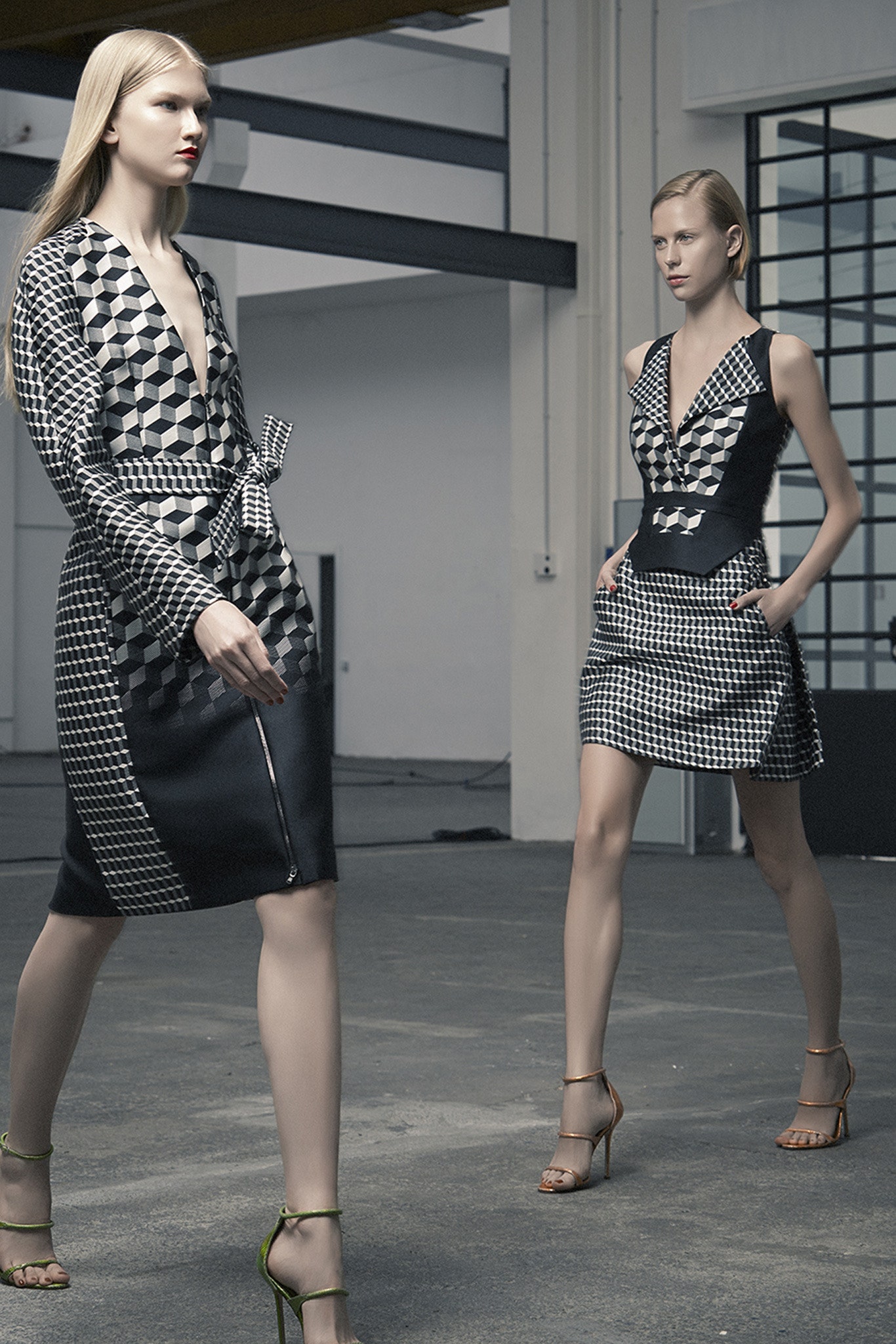 black and white fitted dresses