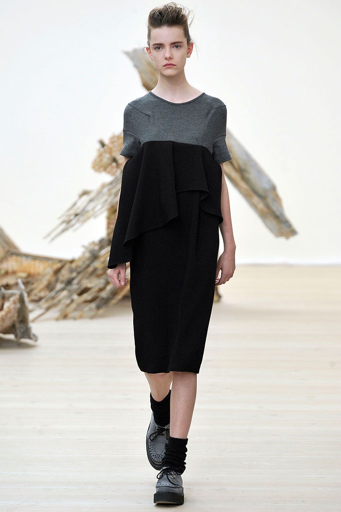 black and gray relaxed midi dress